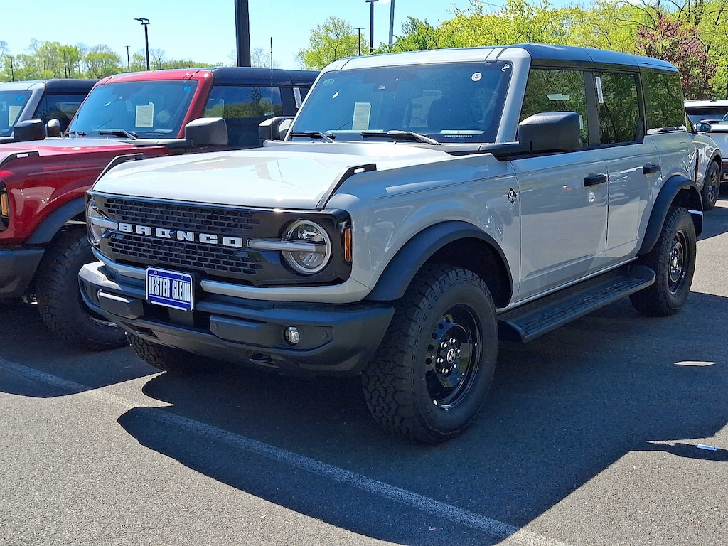 New 2026 Ford Bronco Outer Banks 4x4