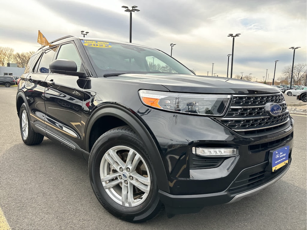 Certified 2022 Ford Explorer XLT 4WD
