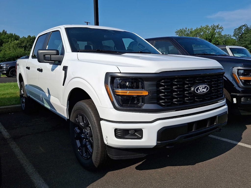 New 2026 Ford F-150 STX 4WD Supercrew 5.5 Box 4WD SuperCrew 5.5 Box