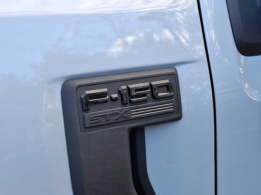 New 2025 Ford F-150 STX 4WD Supercrew 5.5 Box 4WD SuperCrew 5.5 Box