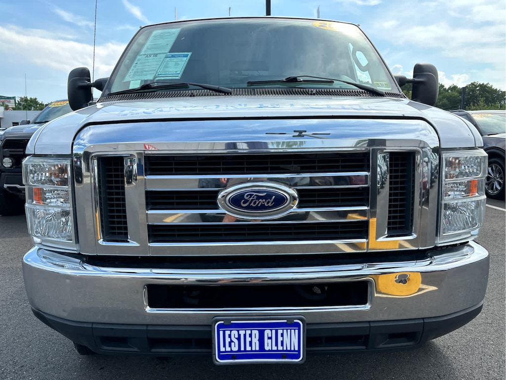 Used 2016 Ford E-350 Cutaway E-350 Super Duty 138 SRW E-350 Super Duty 138 SRW