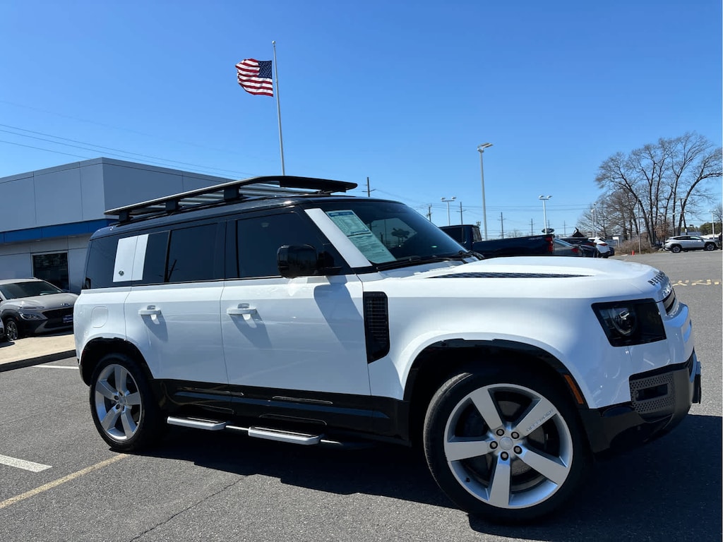 Used 2023 Land Rover Defender X-Dynamic SE 110 AWD