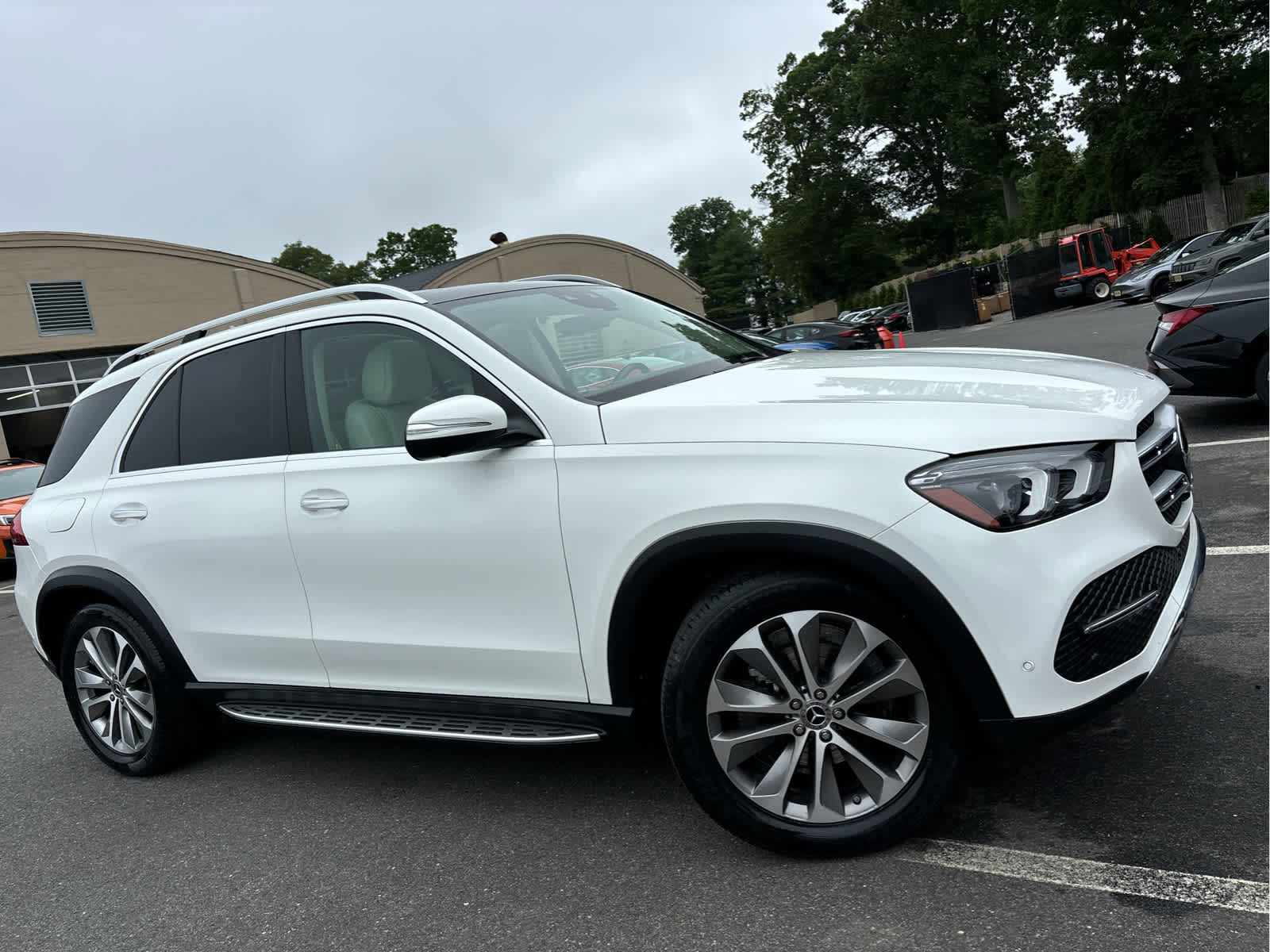 2021 Mercedes Benz GLE 350 4MATIC photo 2