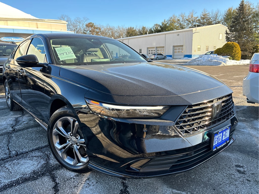Used 2025 Honda Accord Hybrid EX-L Sedan