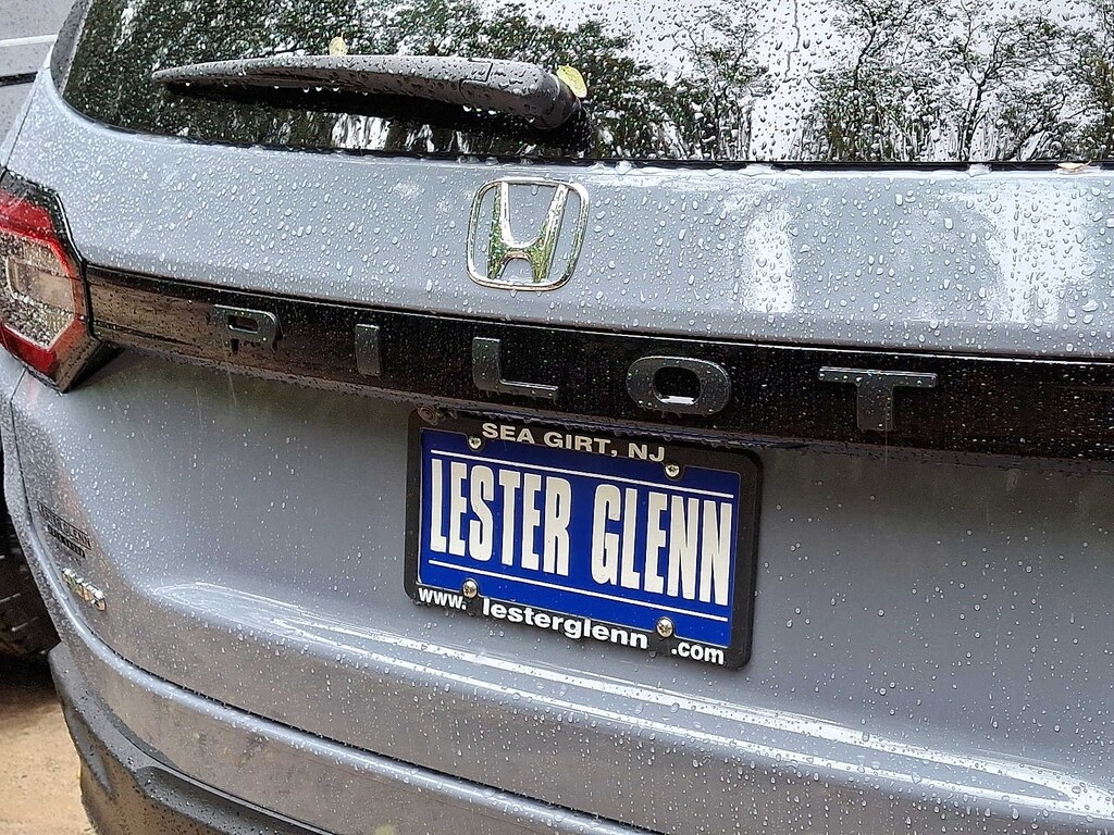 New 2025 Honda Pilot Elite AWD