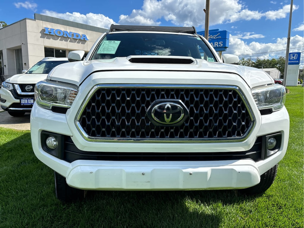 Used 2018 Toyota Tacoma TRD Sport Double Cab 5 Bed V6 4x4 AT (Natl) Double Cab 5 Bed V6 4x4 AT (Natl)