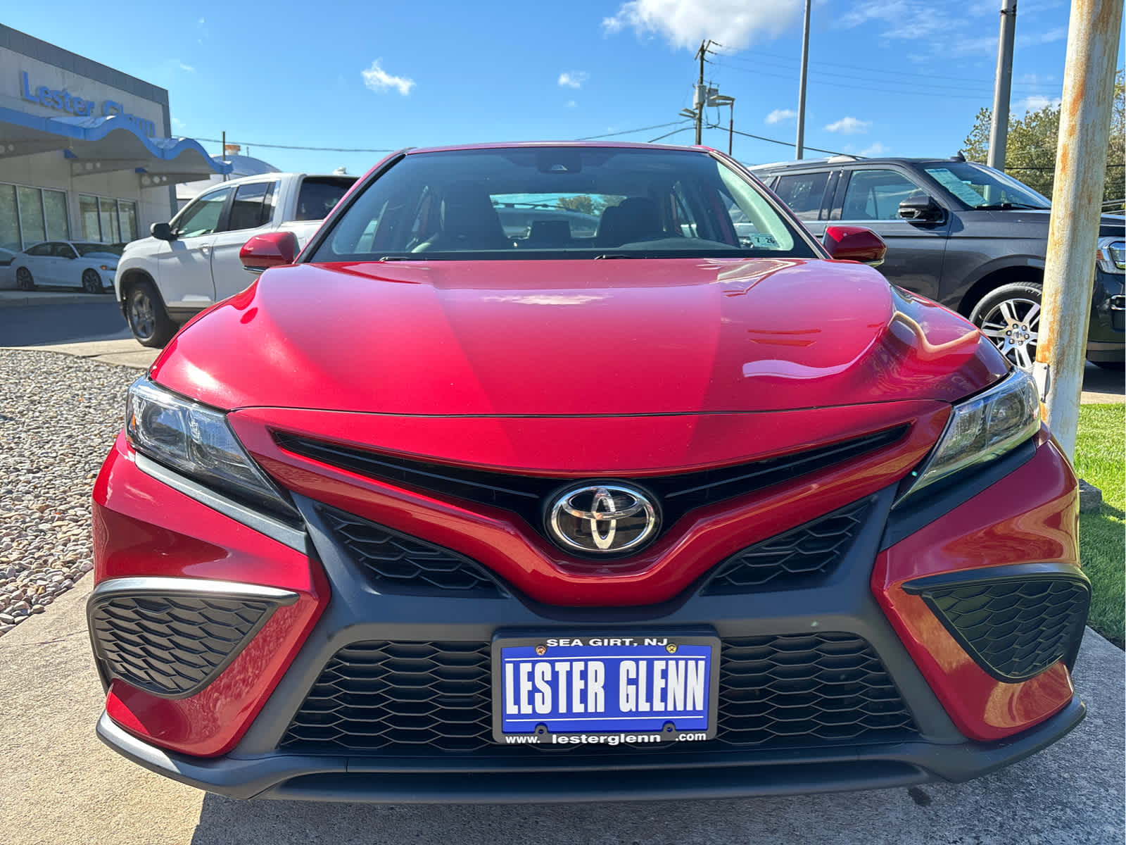 2021 Toyota Camry SE photo 4