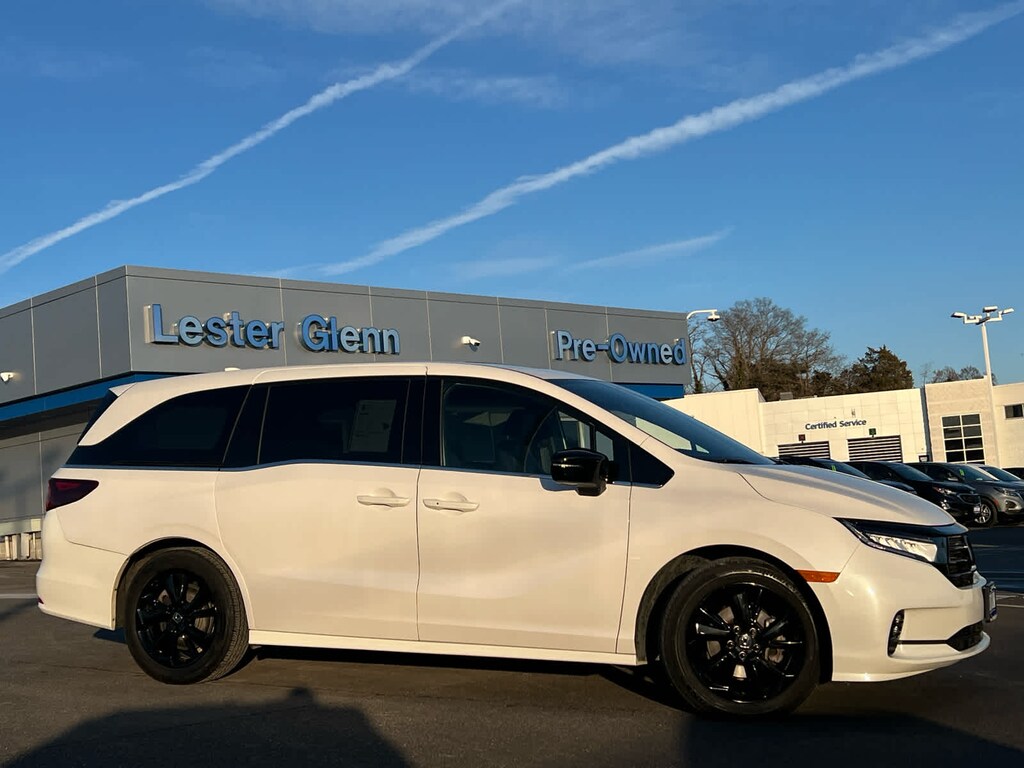 Used 2023 Honda Odyssey Sport Auto