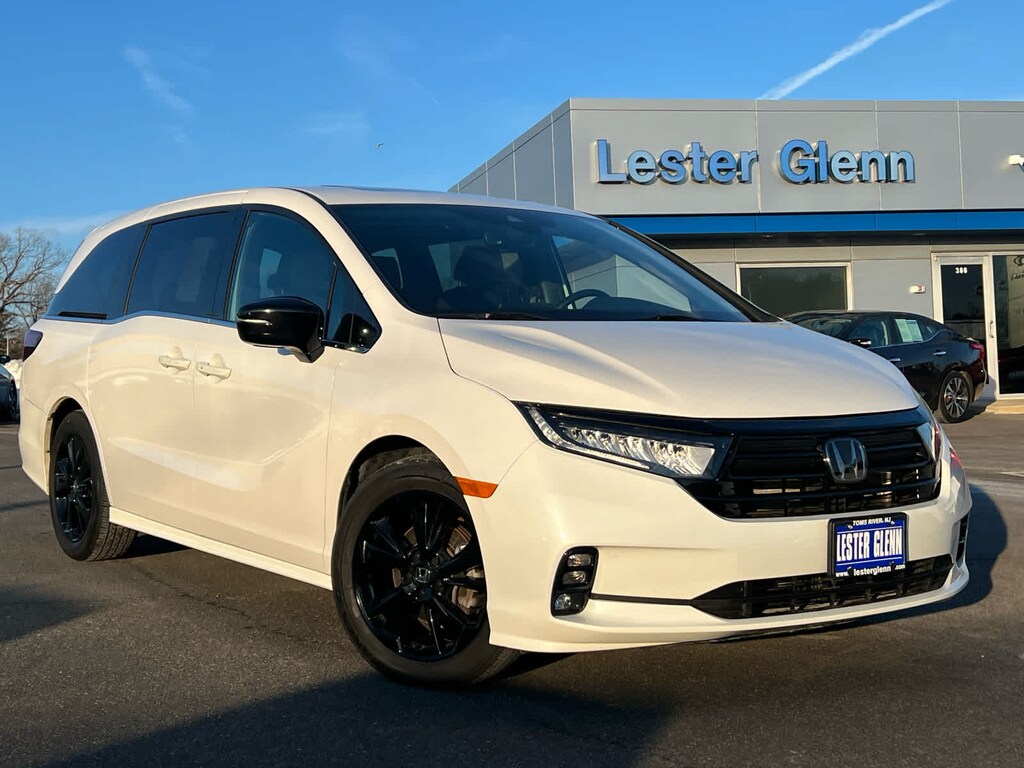 Used 2023 Honda Odyssey Sport Auto