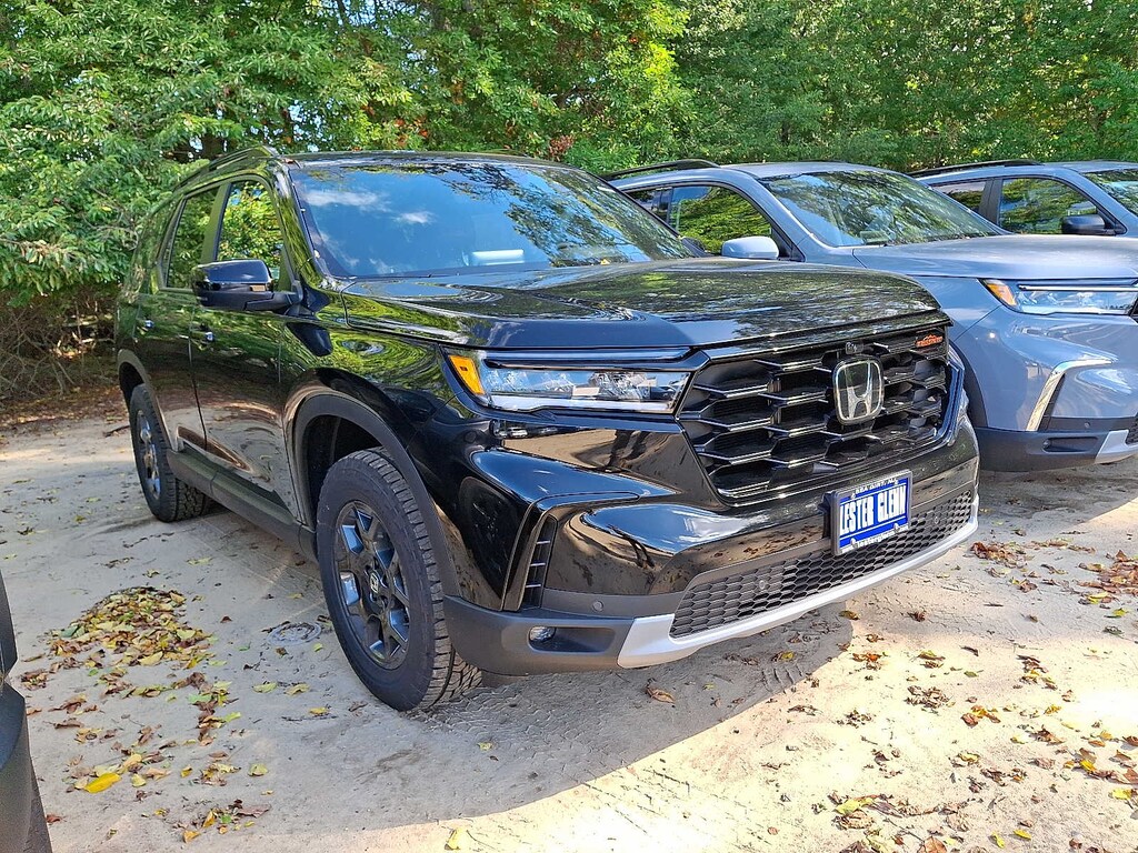 New 2025 Honda Pilot TrailSport AWD