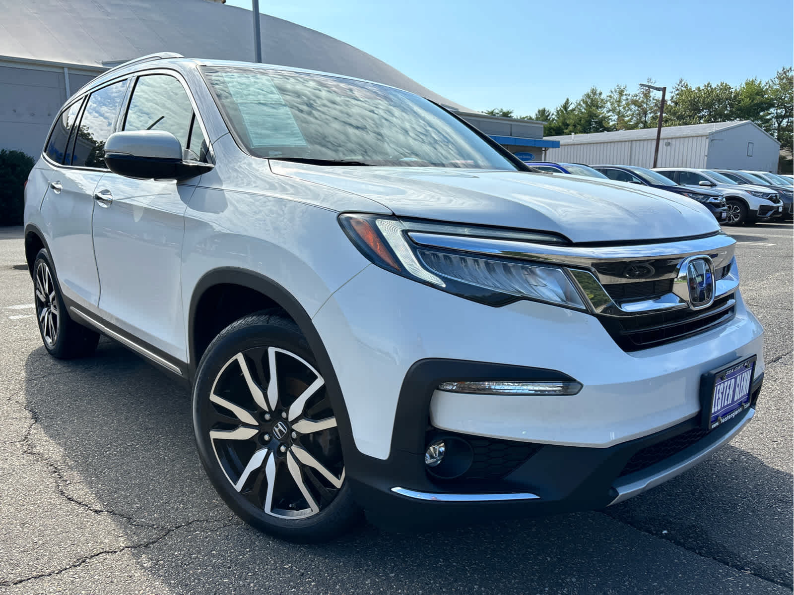 2022 Honda Pilot Touring photo 2