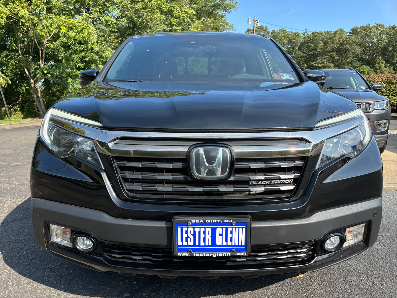 2019 Honda Ridgeline Black Edition photo 4