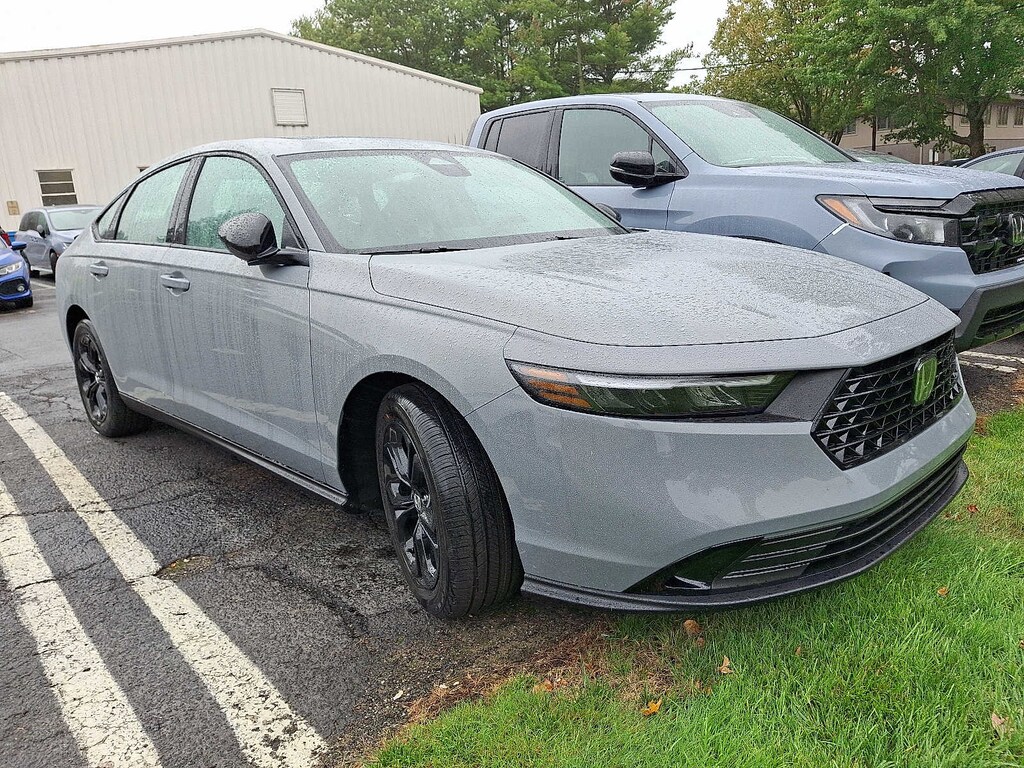 New 2025 Honda Accord SE CVT