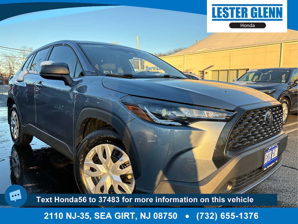 Used 2023 Toyota Corolla Cross L 4WD (GS)