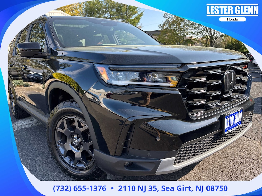 Used 2024 Honda Pilot TrailSport AWD