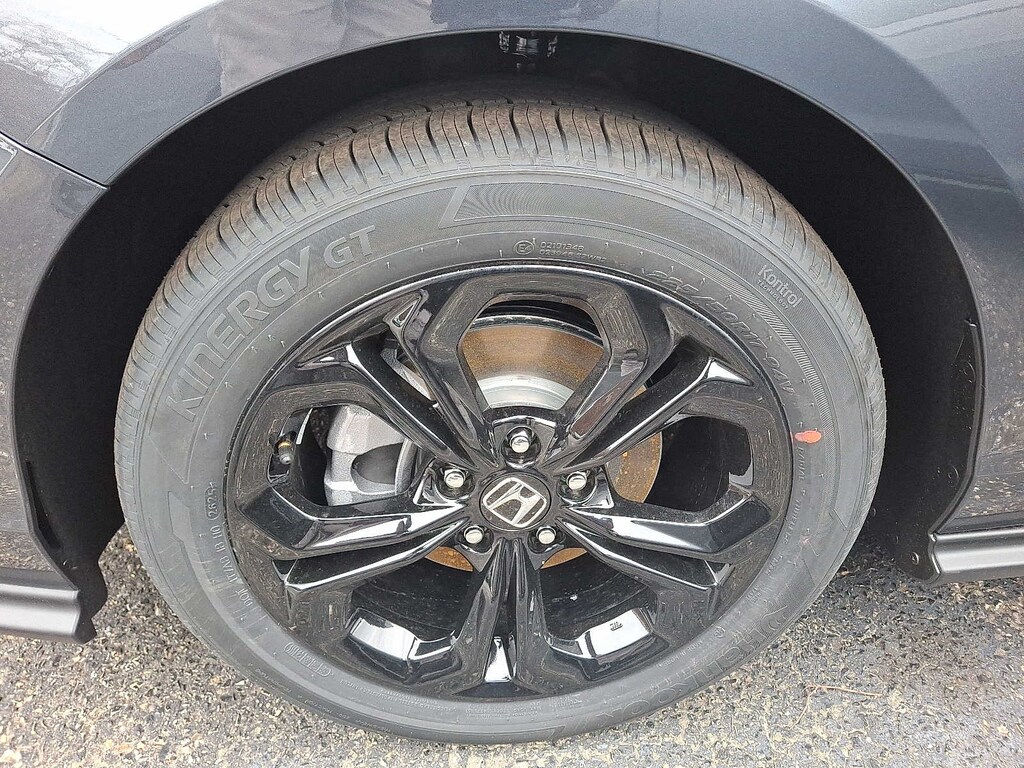 New 2025 Honda Accord SE CVT