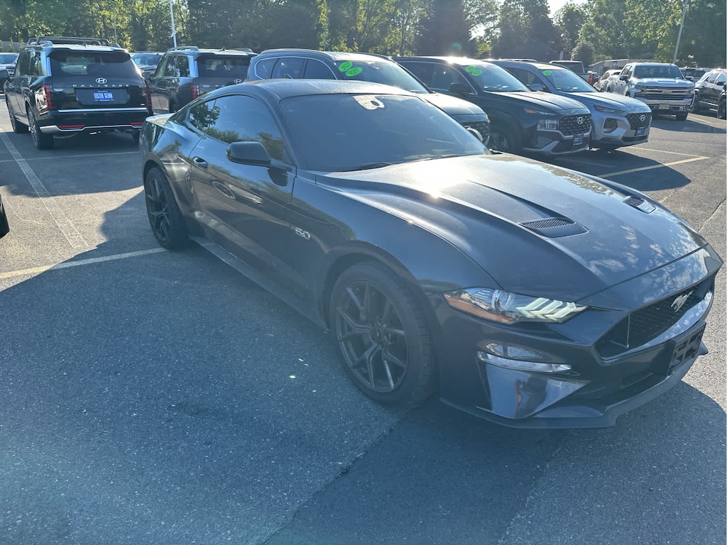 Used 2022 Ford Mustang Coupe