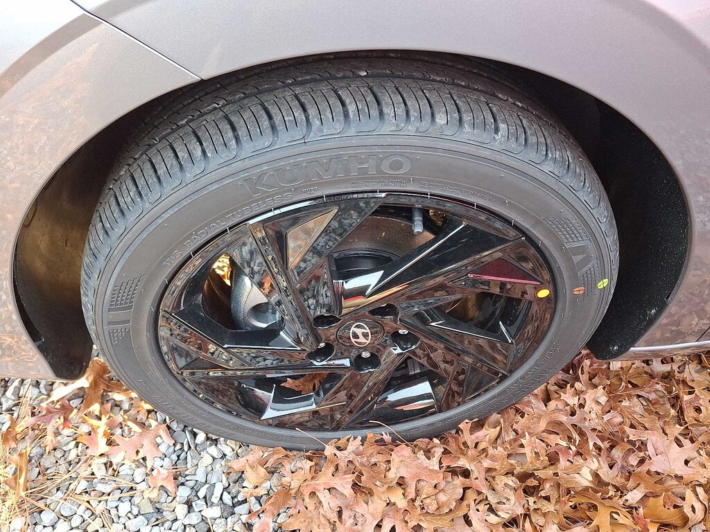 New 2026 Hyundai Elantra SEL Sport Sedan