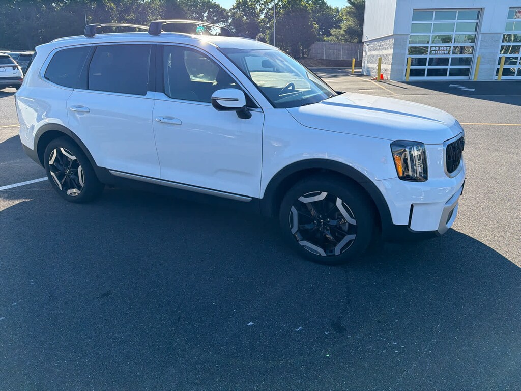 Used 2024 Kia Telluride EX SUV