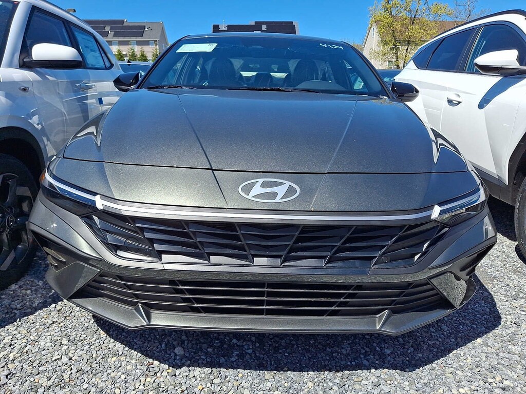 New 2026 Hyundai Elantra SEL Sport Sedan