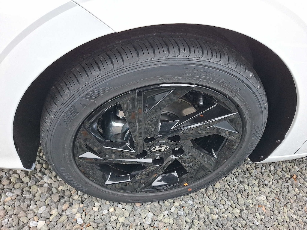 New 2026 Hyundai Elantra SEL Sport Sedan