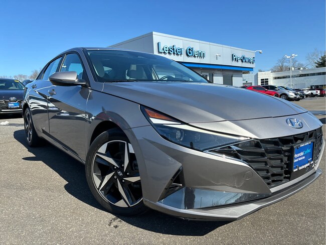 2023 Hyundai Elantra Limited Sedan