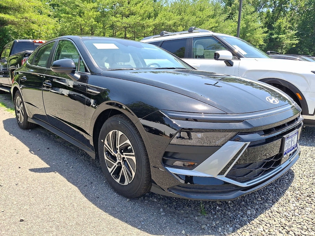 New 2026 Hyundai Sonata Hybrid Blue Sedan