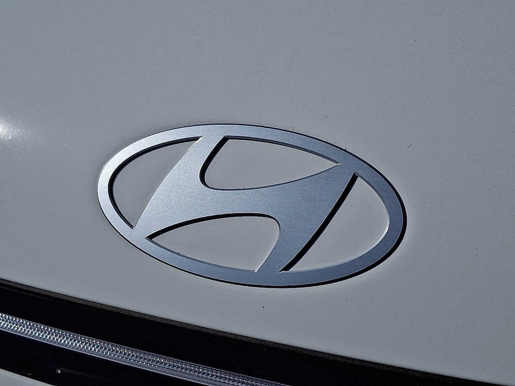 New 2026 Hyundai Kona Limited SUV