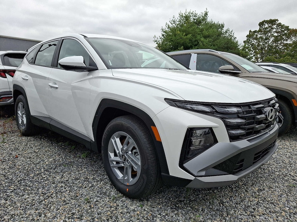 New 2026 Hyundai Tucson SE SUV