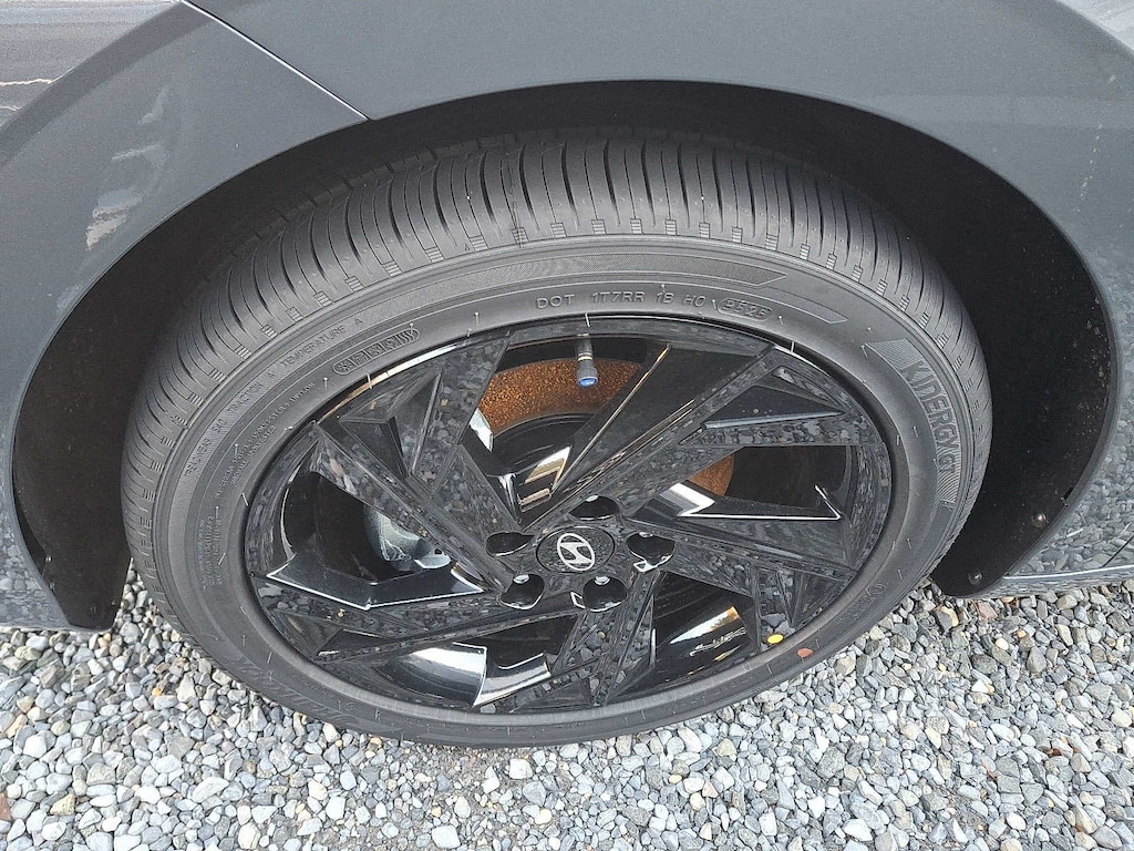 New 2026 Hyundai Elantra Hybrid SEL Sport Sedan