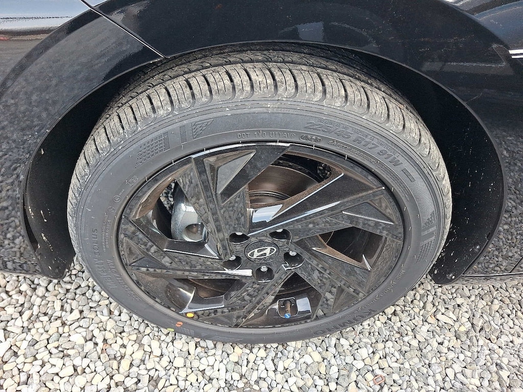 New 2026 Hyundai Elantra SEL Sport Sedan