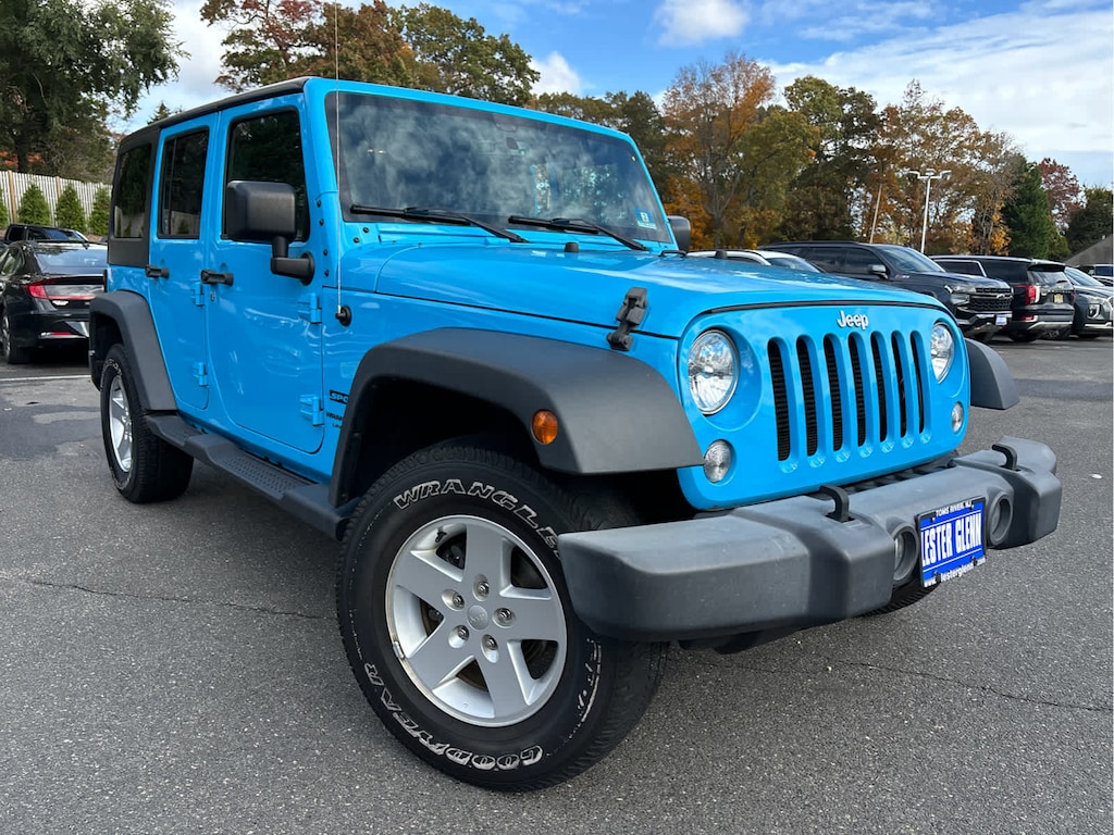 Used 2018 Jeep Wrangler JK Unlimited Sport 4x4 SUV
