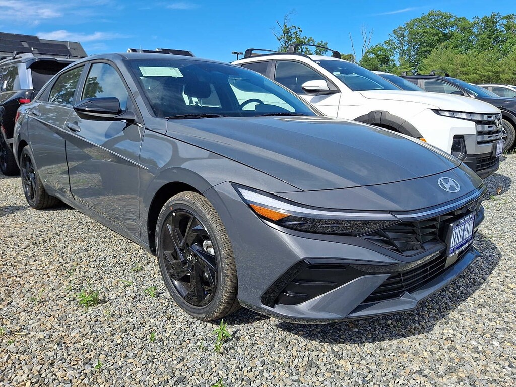 New 2026 Hyundai Elantra SEL Sport Premium Sedan