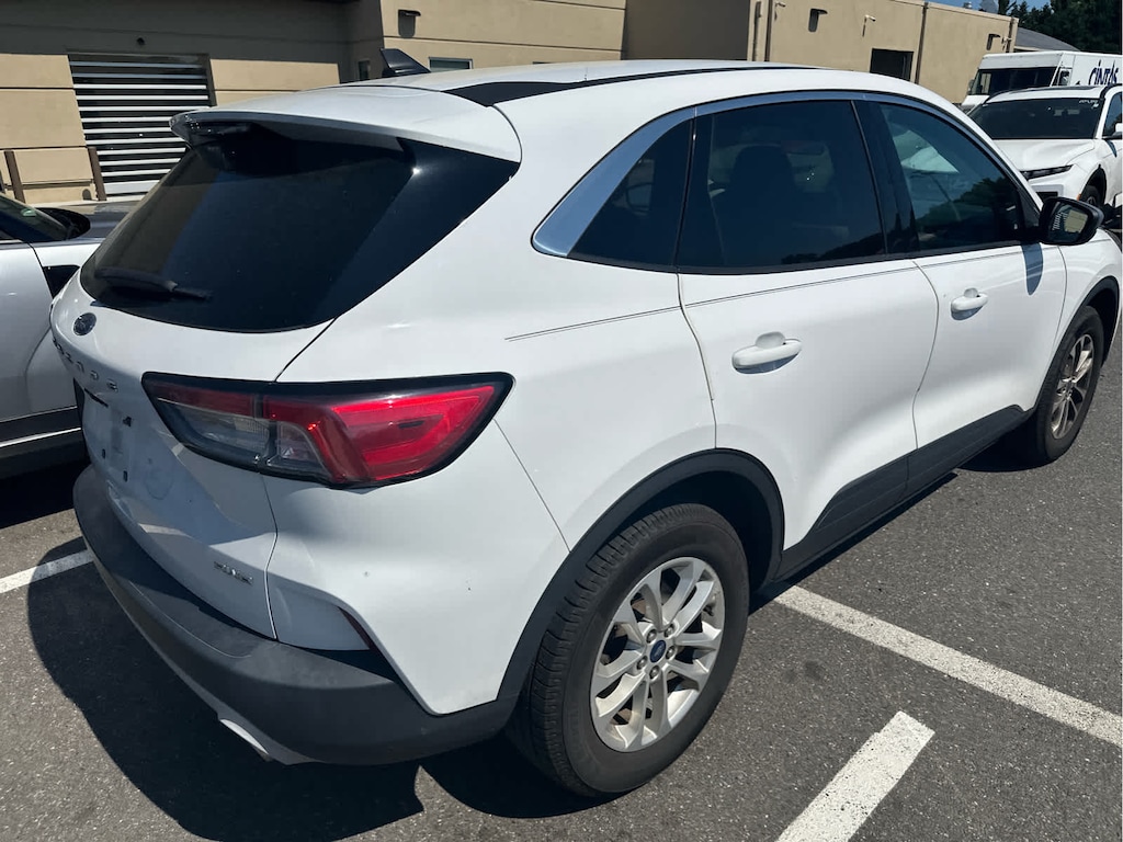 Used 2021 Ford Escape SE SUV