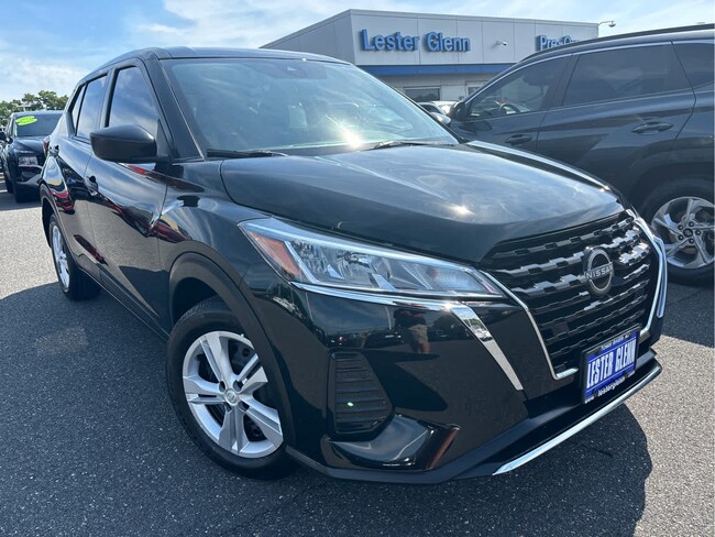 2025 Nissan Kicks Play S SUV