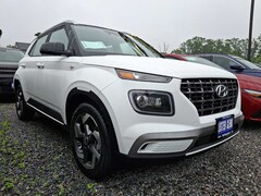 2025 Hyundai Venue Limited SUV