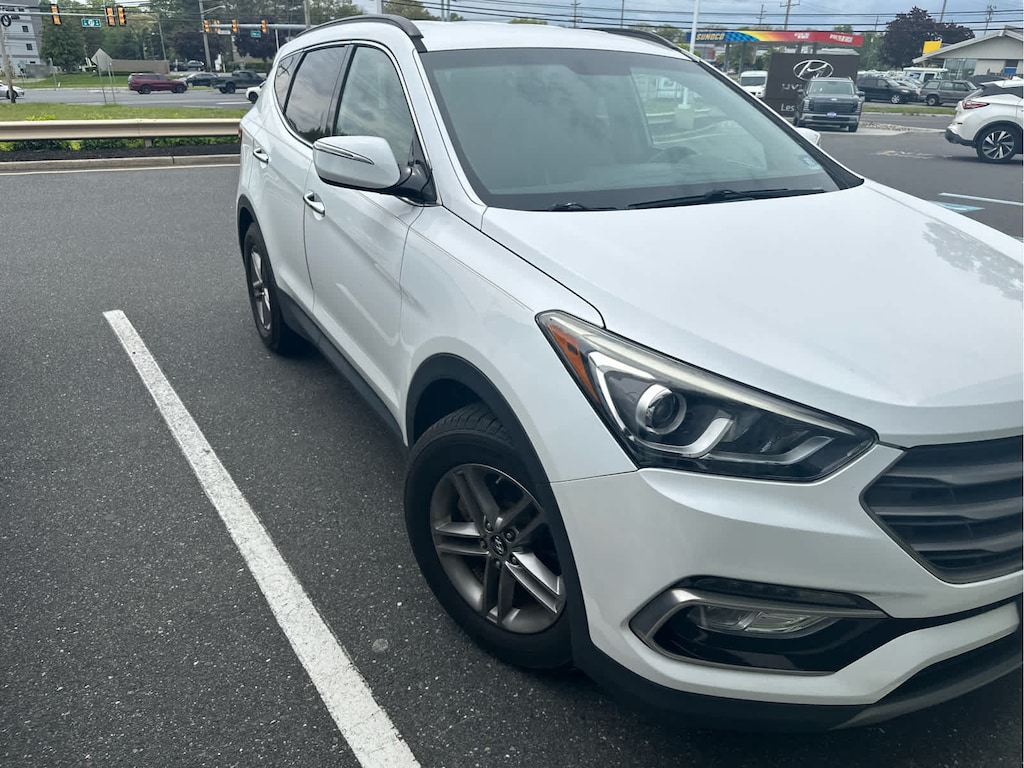 Used 2017 Hyundai Santa Fe Sport 2.4L SUV