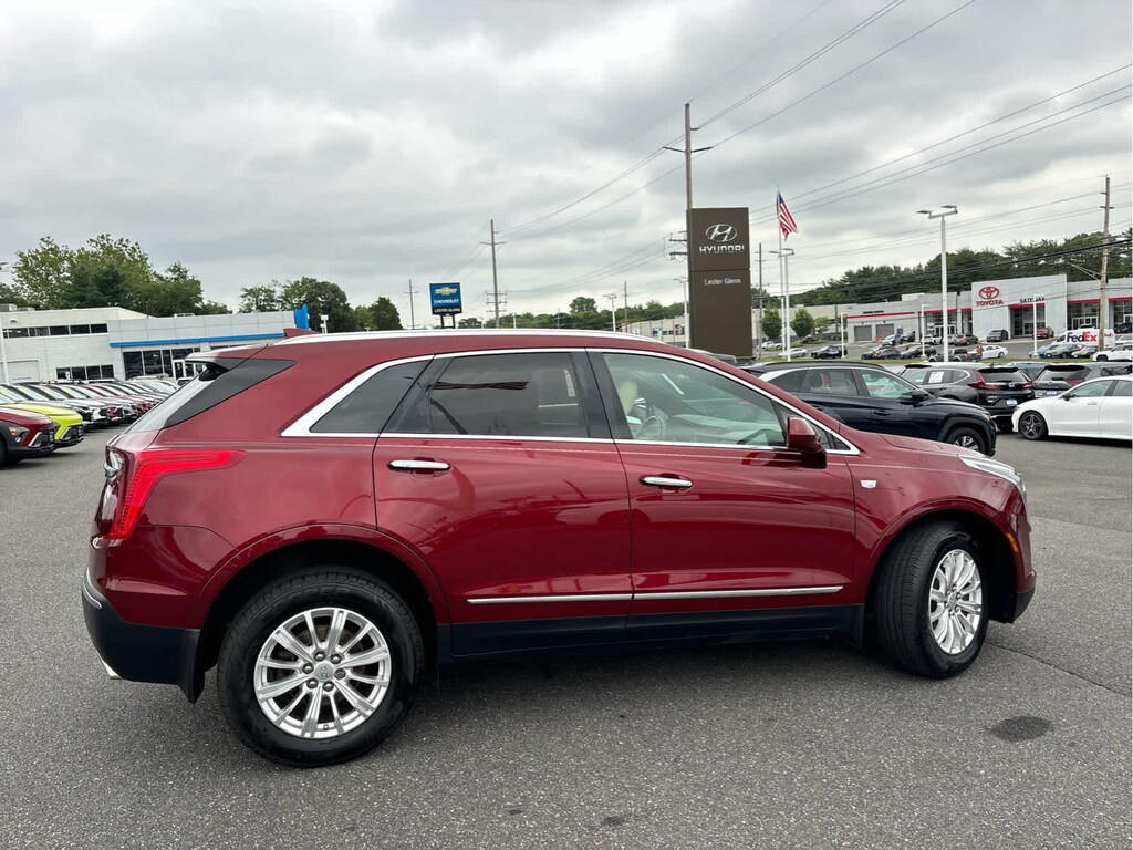 Used 2018 CADILLAC XT5 Base SUV