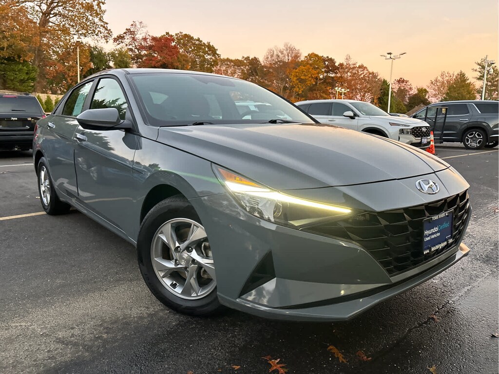Certified 2023 Hyundai Elantra SE Sedan