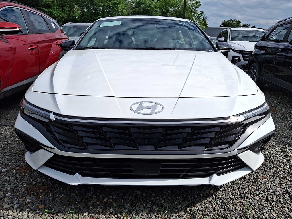 New 2026 Hyundai Elantra SEL Sport Premium Sedan