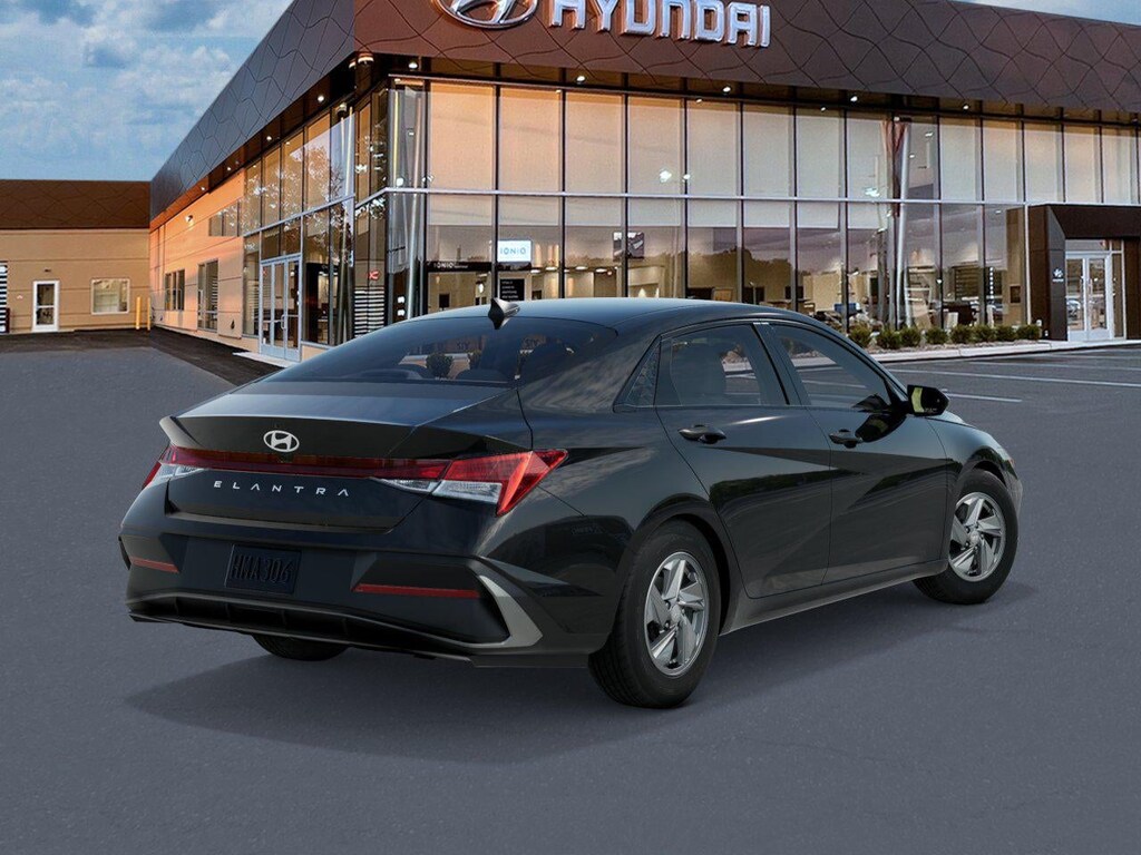 New 2026 Hyundai Elantra SE Sedan