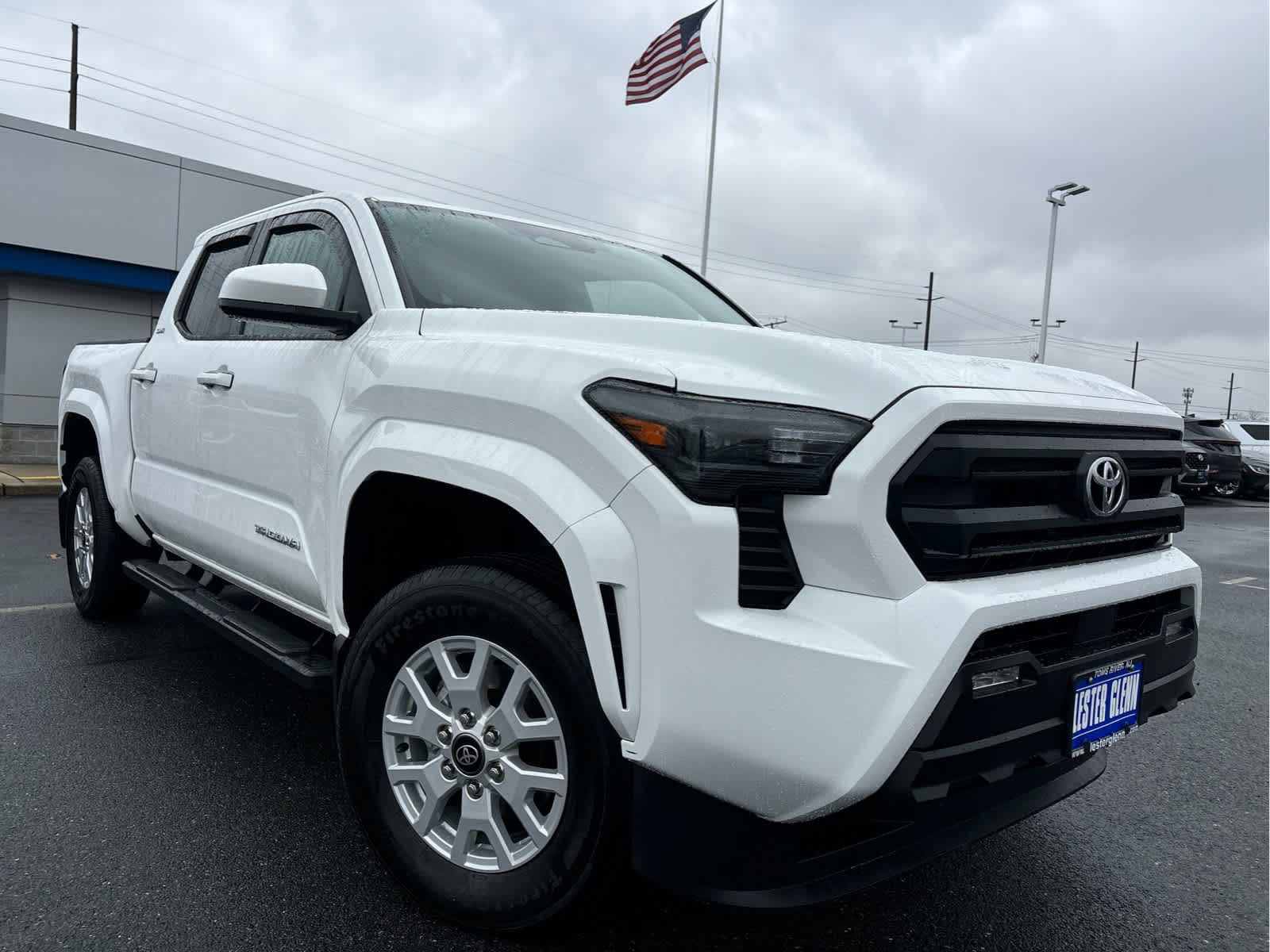 2025 Toyota Tacoma TRD photo 2