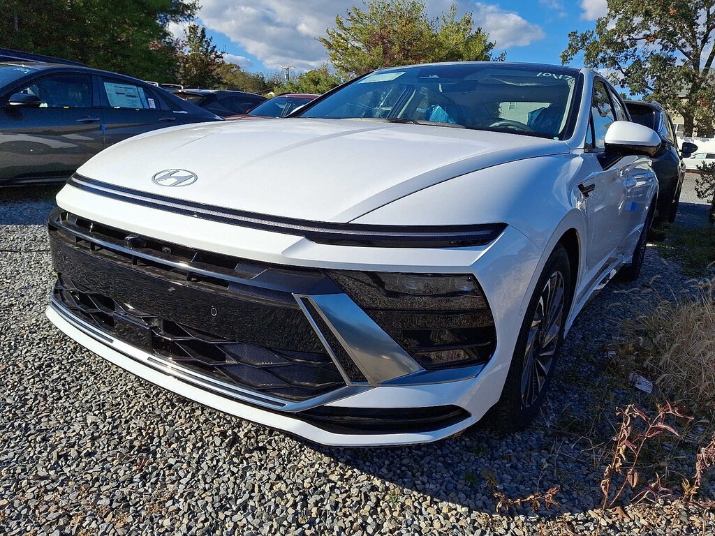 New 2026 Hyundai Sonata Hybrid Limited Sedan
