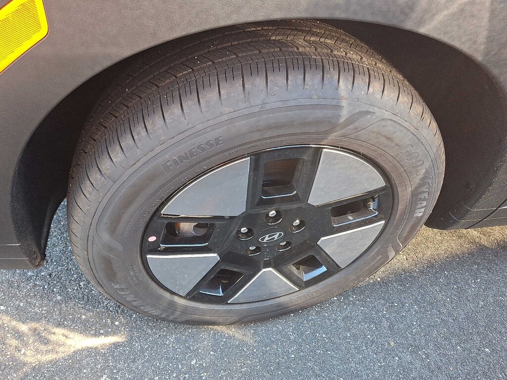 New 2026 Hyundai Santa Fe Hybrid SEL SUV