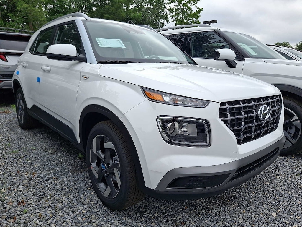 New 2026 Hyundai Venue SEL SUV