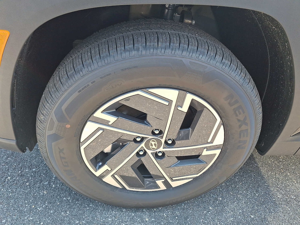New 2026 Hyundai Tucson Hybrid Blue SE SUV