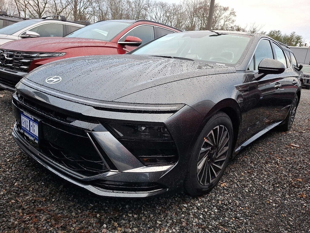 New 2026 Hyundai Sonata Hybrid SEL Sedan
