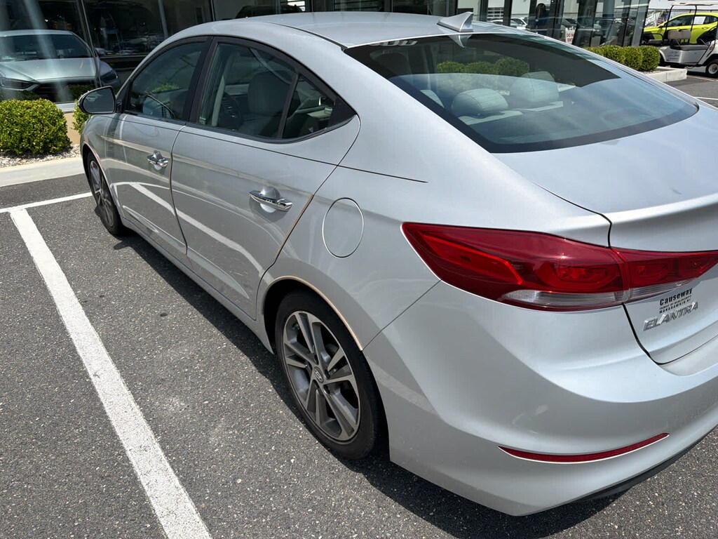 Used 2017 Hyundai Elantra Limited w/PZEV Sedan