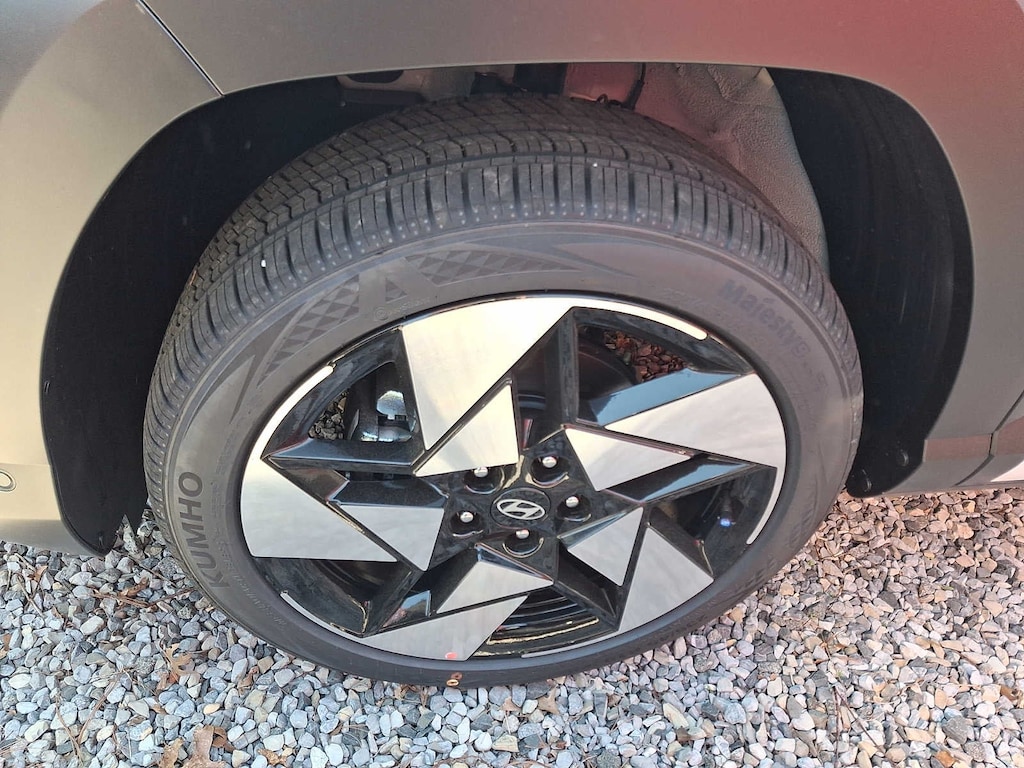 New 2026 Hyundai Kona Limited SUV