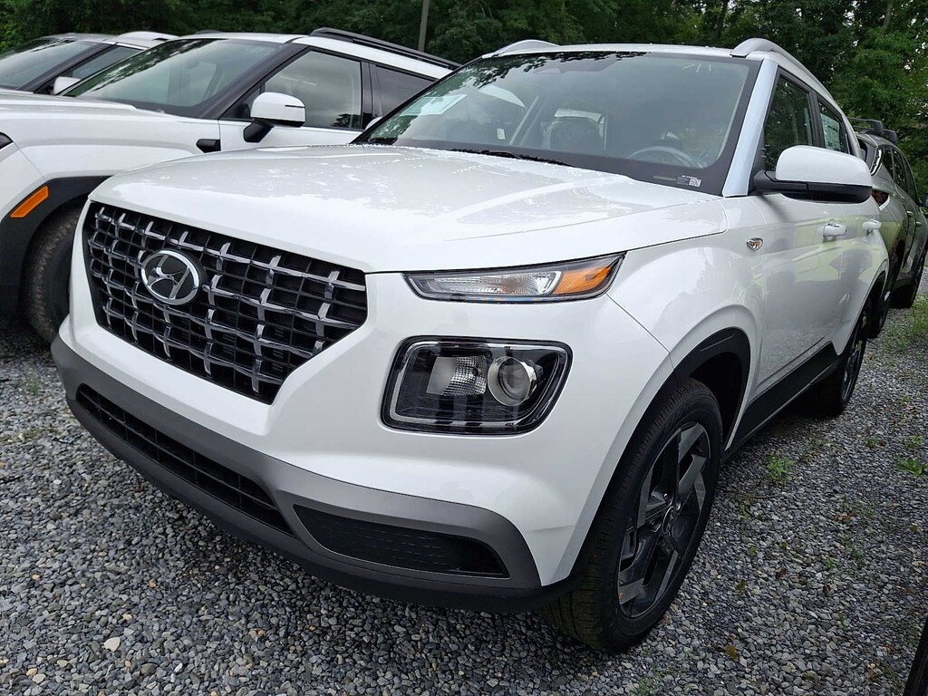 New 2026 Hyundai Venue SEL SUV
